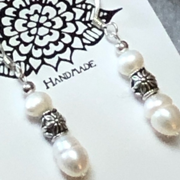 White Pearl Earrings - Picture 5 of 8